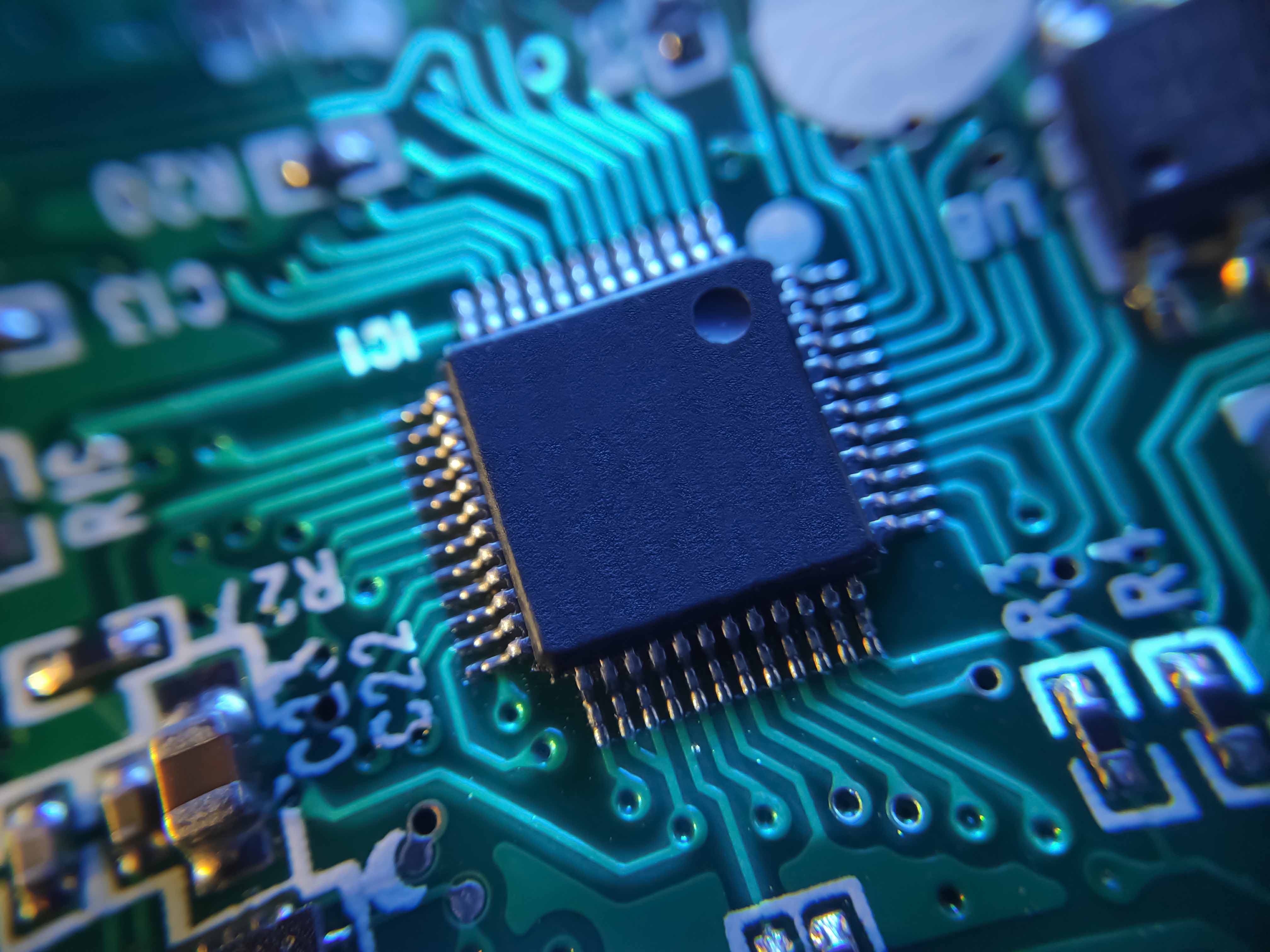 € 1.2 BLN of R&D investments in microelectronics